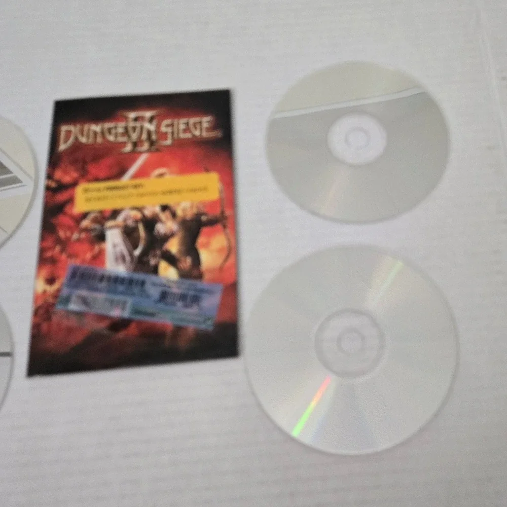 Dungeon Siege II PC CD ROM 2005 Microsoft 4 Discs Manual Product Key Vintage RPG